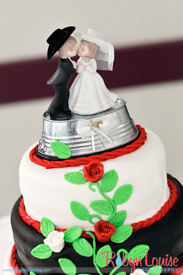 DSC7121 I love this cowboy wedding cake topper