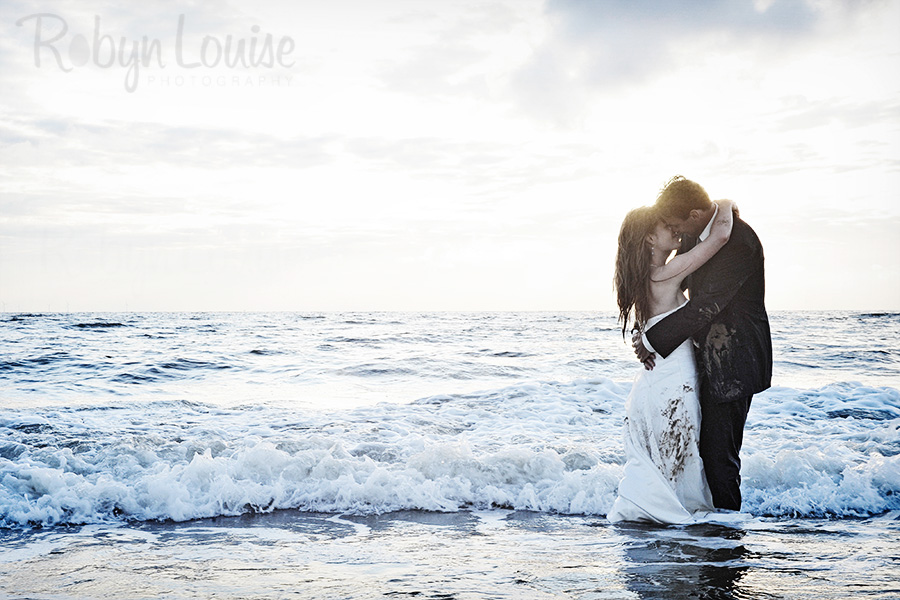 Robyn-Louise-Photography-Trash-The-Dress-Photos-042